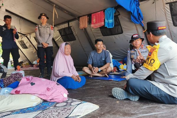 Polres Nagekeo Hadirkan Posko Terpadu, Layani Warga Terdampak Gempa